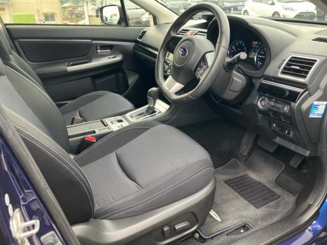レヴォーグ 4WD1.6GTアイサイトプラウドエディション 新品タイヤ/保証書/社外 SDナビ/衝突安全装置/車線逸脱防止支援システム/ヘッドランプ LED/ETC/EBD付ABS/横滑り防止装置/アイドリングストップ/フルセグTV/エアバッグ 運転席 4WD(4枚目)