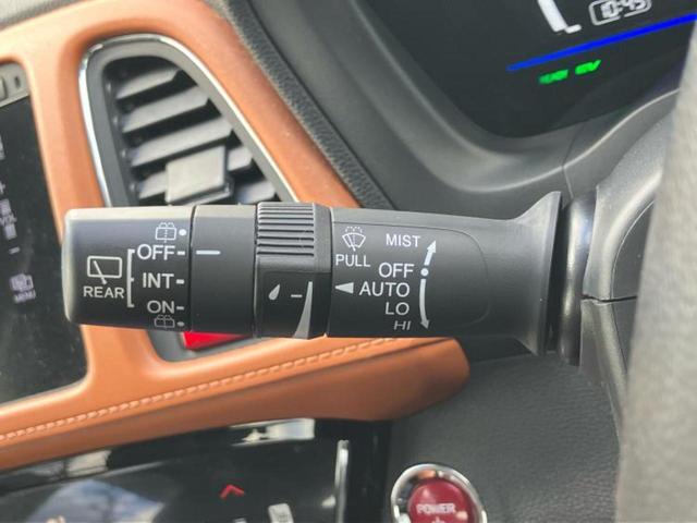 ヴェゼル ハイブリッドZ 新品タイヤ/純正 ナビ/衝突安全装置/シートヒーター/シート ハーフレザー/ヘッドランプ LED/Bluetooth接続/ETC/EBD付ABS/横滑り防止装置/アイドリングストップ バックカメラ(16枚目)