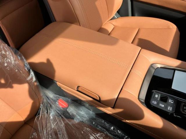 ヴェルファイア Zプレミア サンルーフ/保証書/ディスプレイオーディオ+ナビ/フリップダウンモニター/デジタルインナーミラー/衝突安全装置/両側電動スライドドア/シートヒーター/全方位モニター/車線逸脱防止支援システム ETC(28枚目)