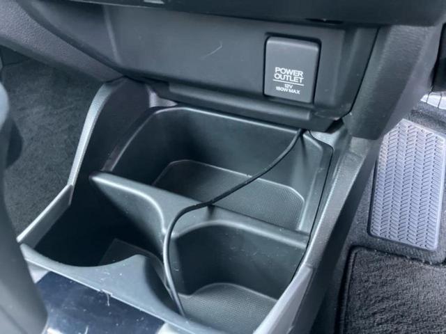 フィット 13G・Fパッケージ 純正 SDナビ/EBD付ABS/横滑り防止装置/アイドリングストップ/エアバッグ 運転席/エアバッグ 助手席/アルミホイール 社外 14インチ/パワーウインドウ/キーレスエントリー 盗難防止装置(30枚目)