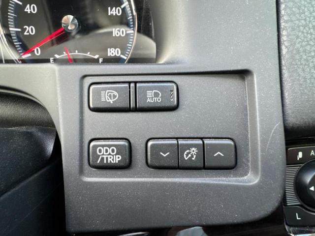 クラウンハイブリッド ハイブリッドアスリートG 保証書/純正 8インチ SDナビ/シートヒーター/シート フルレザー/ヘッドランプ LED/ETC/EBD付ABS/横滑り防止装置/アイドリングストップ/バックモニター/フルセグTV/DVD 革シート(32枚目)