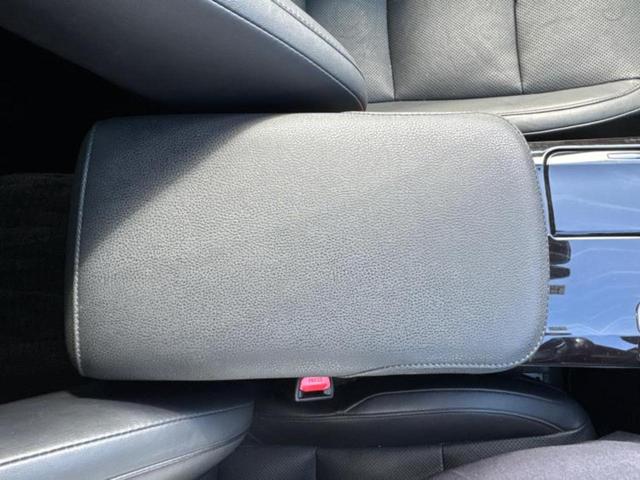 クラウンハイブリッド ハイブリッドアスリートG 保証書/純正 8インチ SDナビ/シートヒーター/シート フルレザー/ヘッドランプ LED/ETC/EBD付ABS/横滑り防止装置/アイドリングストップ/バックモニター/フルセグTV/DVD 革シート(34枚目)