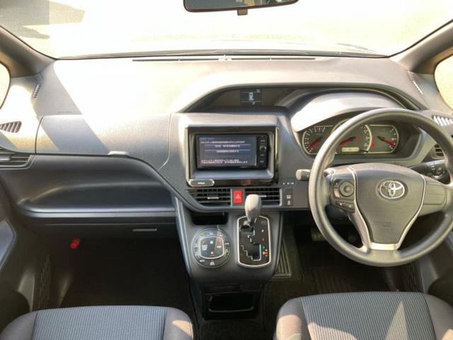 ノア Xディライトプラス 新品タイヤ/保証書/純正 SDナビ/フリップダウンモニター/両側電動スライドドア/ETC/EBD付ABS/横滑り防止装置/アイドリングストップ/フルセグTV/エアバッグ 運転席/エアバッグ 助手席(28枚目)