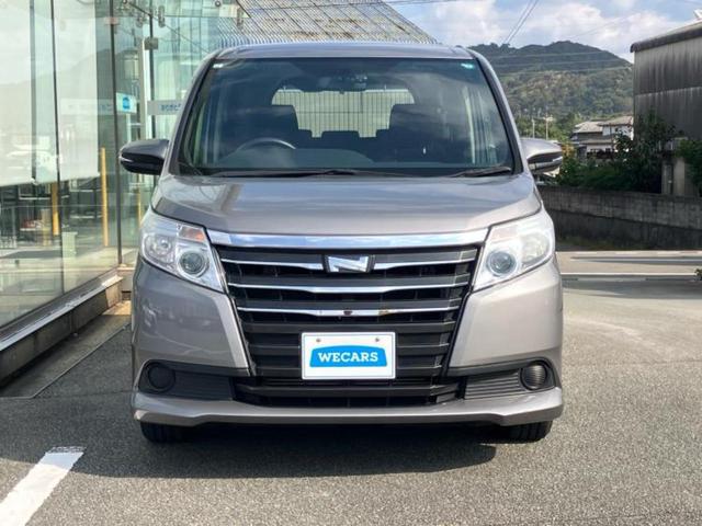 ノア Xディライトプラス 新品タイヤ/保証書/純正 SDナビ/フリップダウンモニター/両側電動スライドドア/ETC/EBD付ABS/横滑り防止装置/アイドリングストップ/フルセグTV/エアバッグ 運転席/エアバッグ 助手席(41枚目)