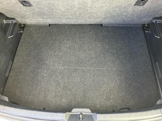 ヴィッツ F 新品タイヤ/保証書/純正 SDナビ/ヘッドランプ LED/EBD付ABS/ワンセグTV/エアバッグ 運転席/エアバッグ 助手席/アルミホイール 社外 15インチ/パワーウインドウ LEDヘッドランプ(24枚目)