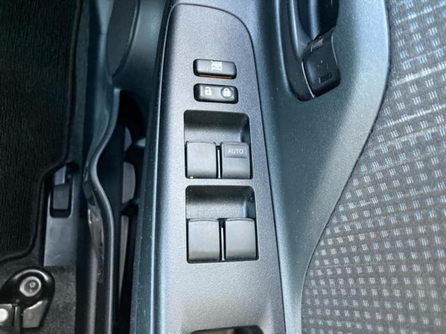 ヴィッツ F 新品タイヤ/保証書/純正 SDナビ/ヘッドランプ LED/EBD付ABS/ワンセグTV/エアバッグ 運転席/エアバッグ 助手席/アルミホイール 社外 15インチ/パワーウインドウ LEDヘッドランプ(26枚目)