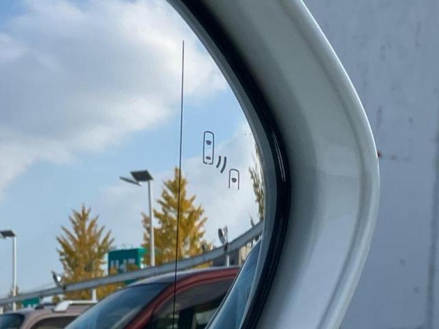 クラウンハイブリッド RSアドバンス 新品タイヤ/保証書/純正 8インチ SDナビ/衝突安全装置/シートヒーター/車線逸脱防止支援システム/シート ハーフレザー/ヘッドランプ LED/ETC/EBD付ABS/横滑り防止装置 バックカメラ(38枚目)