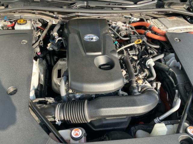 クラウンハイブリッド RSアドバンス 新品タイヤ/保証書/純正 8インチ SDナビ/衝突安全装置/シートヒーター/車線逸脱防止支援システム/シート ハーフレザー/ヘッドランプ LED/ETC/EBD付ABS/横滑り防止装置 バックカメラ(46枚目)