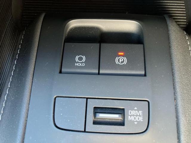 ハリアー Ｚ　新品タイヤ／サンルーフ／純正エアロ／ＪＢＬ／保証書／純正　１１．６インチ　ＳＤナビ／デジタルインナーミラー／衝突安全装置／車線逸脱防止支援システム／シート　合皮／電動バックドア　衝突被害軽減システム（31枚目）