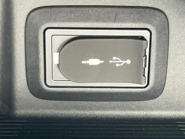 ハリアー Ｚ　新品タイヤ／サンルーフ／純正エアロ／ＪＢＬ／保証書／純正　１１．６インチ　ＳＤナビ／デジタルインナーミラー／衝突安全装置／車線逸脱防止支援システム／シート　合皮／電動バックドア　衝突被害軽減システム（32枚目）