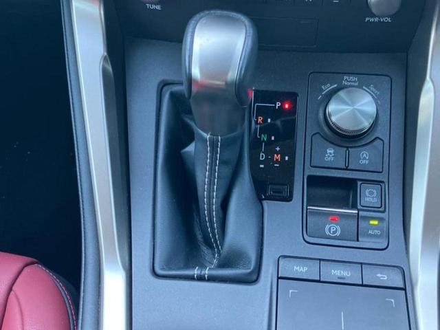 ＮＸ ＮＸ３００Ｉパッケージ　新品タイヤ／保証書／純正　１０インチ　ＳＤナビ／衝突安全装置／シートヒーター　前席／車線逸脱防止支援システム／シート　フルレザー／電動バックドア／ドライブレコーダー　社外／ヘッドランプ　３眼ＬＥＤ（27枚目）