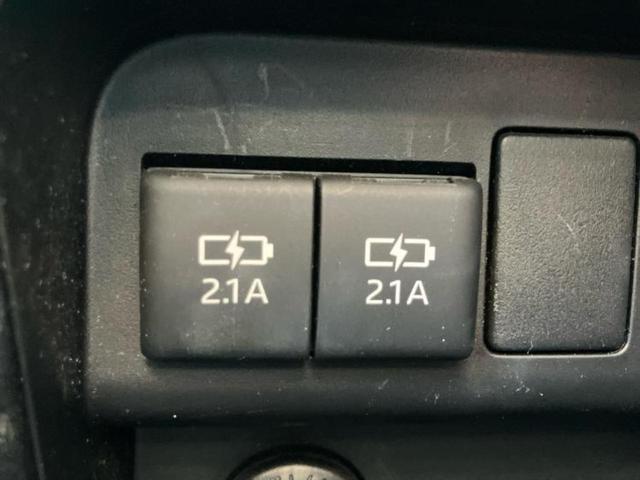 ノア Ｓｉダブルバイビー２　新品タイヤ／純正エアロ／保証書／純正　９インチ　ＳＤナビ／衝突安全装置／両側電動スライドドア／車線逸脱防止支援システム／シート　ハーフレザー／ヘッドランプ　ＬＥＤ／ＥＴＣ／ＥＢＤ付ＡＢＳ　フルエアロ（31枚目）