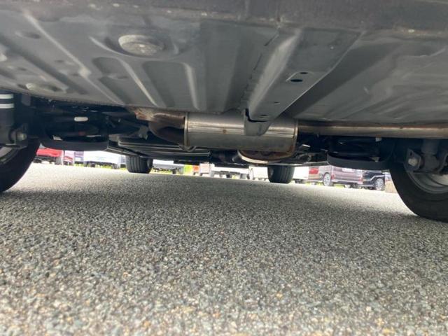 ノア Ｓｉダブルバイビー２　新品タイヤ／純正エアロ／保証書／純正　９インチ　ＳＤナビ／衝突安全装置／両側電動スライドドア／車線逸脱防止支援システム／シート　ハーフレザー／ヘッドランプ　ＬＥＤ／ＥＴＣ／ＥＢＤ付ＡＢＳ　フルエアロ（35枚目）