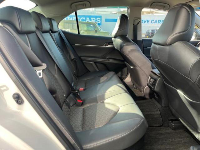 カムリ ＷＳレザーパッケージ　新品タイヤ／保証書／ディスプレイオーディオ＋ナビ／衝突安全装置／シートヒーター／パノラミックビューモニター／車線逸脱防止支援システム／シート　フルレザー／ドライブレコーダー　純正　革シート　電動シート（5枚目）