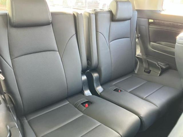 アルファード Ｓ　Ｃパッケージ　新品タイヤ／純正エアロ／保証書／社外　１０インチ　ＳＤナビ／フリップダウンモニター　社外　１２．８インチ／両側電動スライドドア／シート　合皮／電動バックドア／ヘッドランプ　ＬＥＤ／ＥＴＣ　フルエアロ（6枚目）