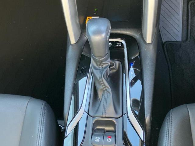 カローラクロス ハイブリッドＺ　保証書／ディスプレイオーディオ９インチ／衝突安全装置／シートヒーター／車線逸脱防止支援システム／シート　ハーフレザー／電動バックドア／ヘッドランプ　ＬＥＤ／ＥＴＣ／ＥＢＤ付ＡＢＳ　衝突被害軽減システム（16枚目）