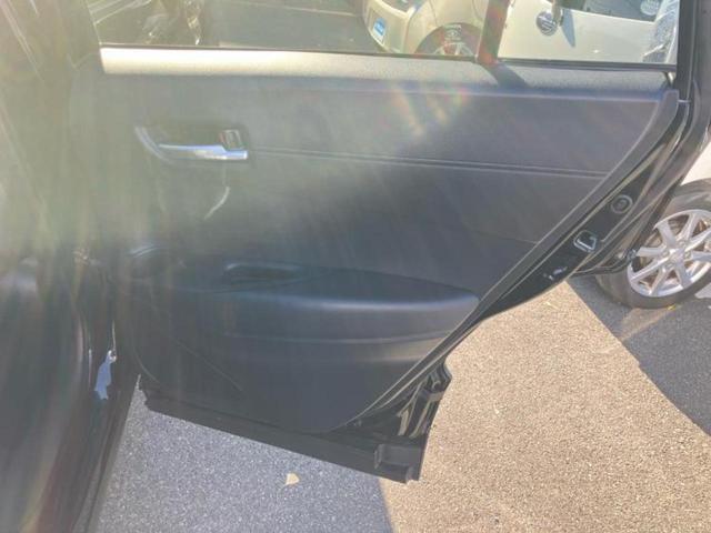 カローラクロス ハイブリッドＺ　保証書／ディスプレイオーディオ９インチ／衝突安全装置／シートヒーター／車線逸脱防止支援システム／シート　ハーフレザー／電動バックドア／ヘッドランプ　ＬＥＤ／ＥＴＣ／ＥＢＤ付ＡＢＳ　衝突被害軽減システム（20枚目）