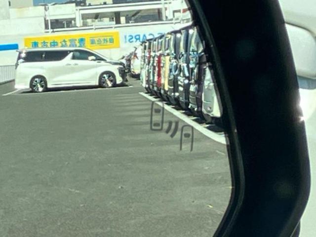 カローラクロス ハイブリッドＺ　保証書／ディスプレイオーディオ９インチ／衝突安全装置／シートヒーター／車線逸脱防止支援システム／シート　ハーフレザー／電動バックドア／ヘッドランプ　ＬＥＤ／ＥＴＣ／ＥＢＤ付ＡＢＳ　衝突被害軽減システム（30枚目）