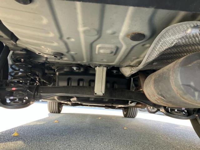 カローラクロス ハイブリッドＺ　保証書／ディスプレイオーディオ９インチ／衝突安全装置／シートヒーター／車線逸脱防止支援システム／シート　ハーフレザー／電動バックドア／ヘッドランプ　ＬＥＤ／ＥＴＣ／ＥＢＤ付ＡＢＳ　衝突被害軽減システム（35枚目）