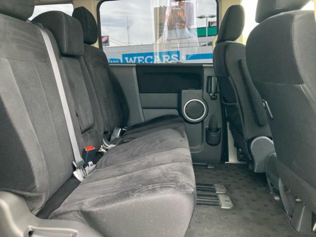 デリカＤ：５ ４ＷＤ　Ｄパワーパッケージ　新品タイヤ／社外　ナビ／フリップダウンモニター　社外　１０．１インチ／シートヒーター／ＥＢＤ付ＡＢＳ／横滑り防止装置／フルセグＴＶ／エアバッグ　運転席／エアバッグ　助手席／ＭＴモード付き　後席モニター（5枚目）