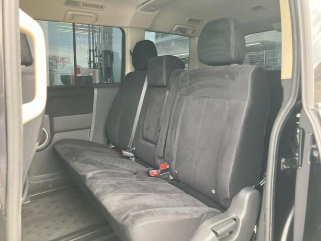 デリカＤ：５ ４ＷＤ　Ｄパワーパッケージ　新品タイヤ／社外　ナビ／フリップダウンモニター　社外　１０．１インチ／シートヒーター／ＥＢＤ付ＡＢＳ／横滑り防止装置／フルセグＴＶ／エアバッグ　運転席／エアバッグ　助手席／ＭＴモード付き　後席モニター（8枚目）