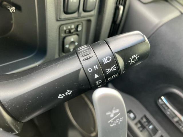 デリカＤ：５ ４ＷＤ　Ｄパワーパッケージ　新品タイヤ／社外　ナビ／フリップダウンモニター　社外　１０．１インチ／シートヒーター／ＥＢＤ付ＡＢＳ／横滑り防止装置／フルセグＴＶ／エアバッグ　運転席／エアバッグ　助手席／ＭＴモード付き　後席モニター（17枚目）