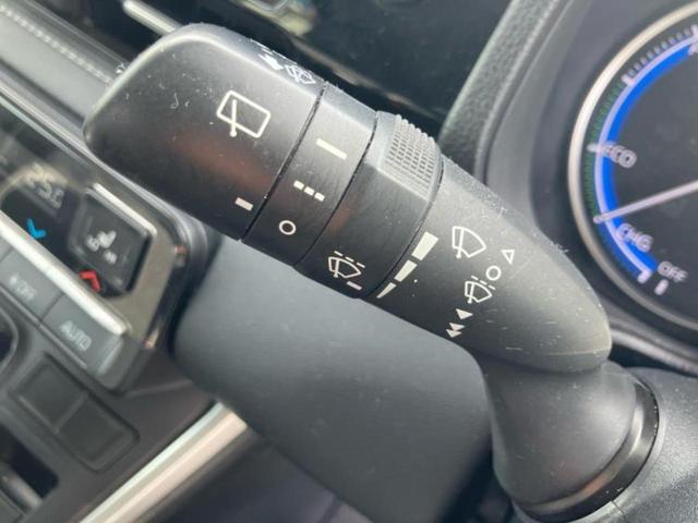 ノア ハイブリッドＺ　新品タイヤ／保証書／ディスプレイオーディオ＋ナビ１０インチ／衝突安全装置／両側電動スライドドア／シートヒーター／車線逸脱防止支援システム／ドライブレコーダー　前後／ヘッドランプ　ＬＥＤ　バックカメラ（17枚目）