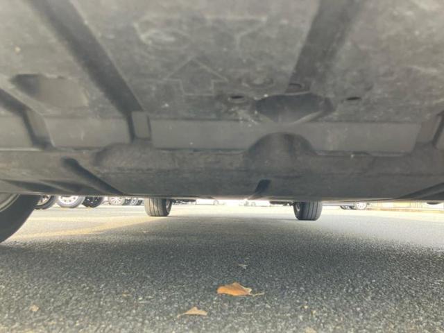 ノア ハイブリッドＺ　新品タイヤ／保証書／ディスプレイオーディオ＋ナビ１０インチ／衝突安全装置／両側電動スライドドア／シートヒーター／車線逸脱防止支援システム／ドライブレコーダー　前後／ヘッドランプ　ＬＥＤ　バックカメラ（37枚目）