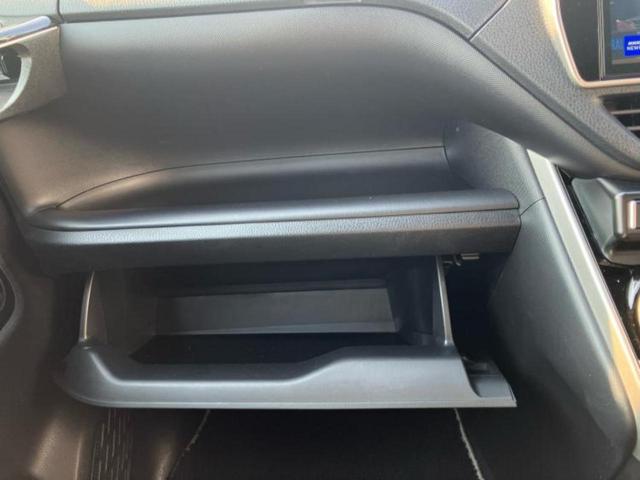 ヴォクシー ＺＳキラメキ２　保証書／純正　１０インチ　ＳＤナビ／衝突安全装置／両側電動スライドドア／車線逸脱防止支援システム／ヘッドランプ　ＬＥＤ／ＥＴＣ／ＥＢＤ付ＡＢＳ／横滑り防止装置／アイドリングストップ／フルセグＴＶ（37枚目）