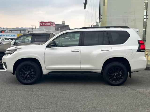 ランドクルーザープラド ４ＷＤ　ＴＸ　Ｌパッケージマットブラックエディション　保証書／ディスプレイオーディオ／衝突安全装置／シートヒーター／車線逸脱防止支援システム／シート　フルレザー／ヘッドランプ　ＬＥＤ／Ｂｌｕｅｔｏｏｔｈ接続／ＥＴＣ／ＥＢＤ付ＡＢＳ／横滑り防止装置　４ＷＤ（2枚目）