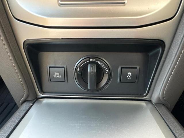 ランドクルーザープラド ４ＷＤ　ＴＸ　Ｌパッケージマットブラックエディション　保証書／ディスプレイオーディオ／衝突安全装置／シートヒーター／車線逸脱防止支援システム／シート　フルレザー／ヘッドランプ　ＬＥＤ／Ｂｌｕｅｔｏｏｔｈ接続／ＥＴＣ／ＥＢＤ付ＡＢＳ／横滑り防止装置　４ＷＤ（40枚目）