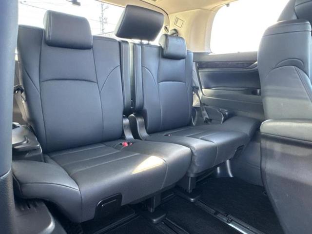 アルファード Ｓ　Ｃパッケージ　新品タイヤ／サンルーフ／純正エアロ／ディスプレイオーディオ／フリップダウンモニター／両側電動スライドドア／シート　フルレザー／電動バックドア／ヘッドランプ　ＬＥＤ／ＥＴＣ／ＥＢＤ付ＡＢＳ　革シート（6枚目）