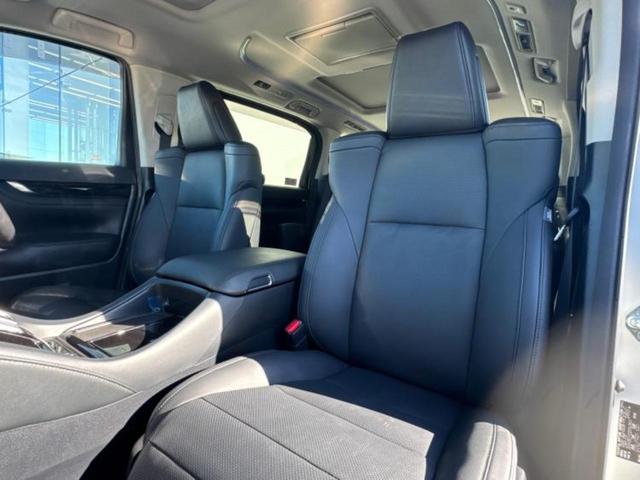 アルファード Ｓ　Ｃパッケージ　新品タイヤ／サンルーフ／純正エアロ／ディスプレイオーディオ／フリップダウンモニター／両側電動スライドドア／シート　フルレザー／電動バックドア／ヘッドランプ　ＬＥＤ／ＥＴＣ／ＥＢＤ付ＡＢＳ　革シート（7枚目）