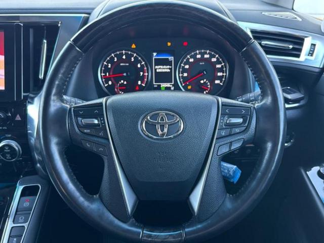 アルファード Ｓ　Ｃパッケージ　新品タイヤ／サンルーフ／純正エアロ／ディスプレイオーディオ／フリップダウンモニター／両側電動スライドドア／シート　フルレザー／電動バックドア／ヘッドランプ　ＬＥＤ／ＥＴＣ／ＥＢＤ付ＡＢＳ　革シート（15枚目）