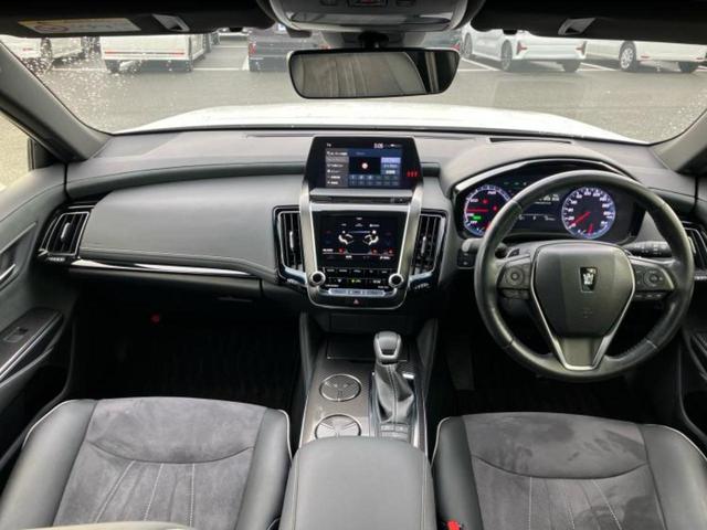 クラウンハイブリッド ＲＳアドバンス　保証書／純正　８インチ　ＳＤナビ／衝突安全装置／シートヒーター／車線逸脱防止支援システム／シート　ハーフレザー／ヘッドランプ　ＬＥＤ／ＥＴＣ／ＥＢＤ付ＡＢＳ／横滑り防止装置／アイドリングストップ（23枚目）