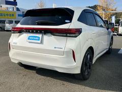 全国に店舗を展開しているのでどこでもお取り寄せが可能です！この車が気になるけど遠方だから・・・と諦める必要はありません！※別途陸送費が必要です。 3