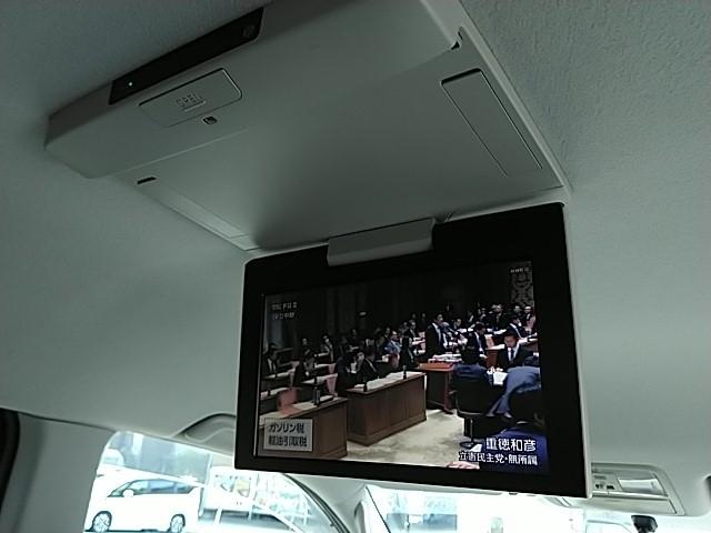 ヴォクシー ZS 煌III 両側電動スライド キーレス フルセグ ナビ&TV 乗車定員8人 エアバッグ オートマ フル装備 助手席エアバッグ HIDヘッドライト ETC バックカメラ スマートキー(29枚目)