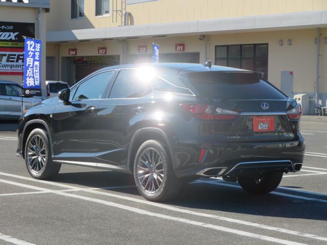 RX RX300 Fスポーツ ワンオーナー サンルーフ 革シート キーレス フルセグ ナビ&TV 20アルミホイール エアバッグ 電動シート オートマ ディーラー車 フル装備 安全装備 助手席エアバッグ サイドエアバッグ ETC(9枚目)