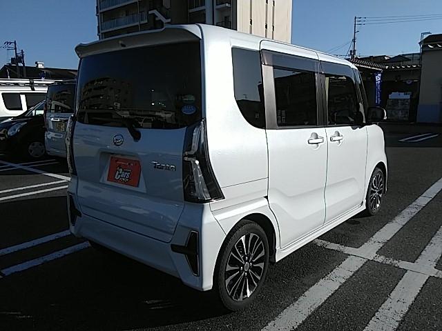 タント カスタムＲＳスタイルセレクション　ワンオーナー　スマートアシスト　クルーズコントロール　両側パワースライドドア　フロントシートヒーター　ケンウッドメモリーナビゲーション　フルセグ　バックカメラ　ＥＴＣ　前後ドライブレコーダー　禁煙車（3枚目）