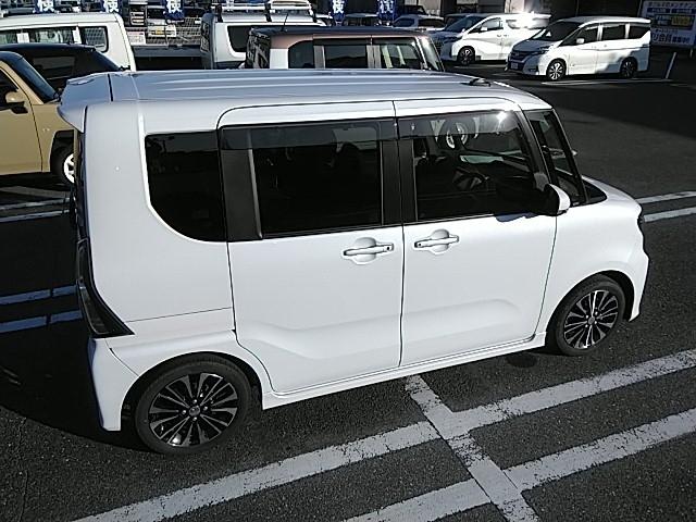 タント カスタムＲＳスタイルセレクション　ワンオーナー　スマートアシスト　クルーズコントロール　両側パワースライドドア　フロントシートヒーター　ケンウッドメモリーナビゲーション　フルセグ　バックカメラ　ＥＴＣ　前後ドライブレコーダー　禁煙車（17枚目）