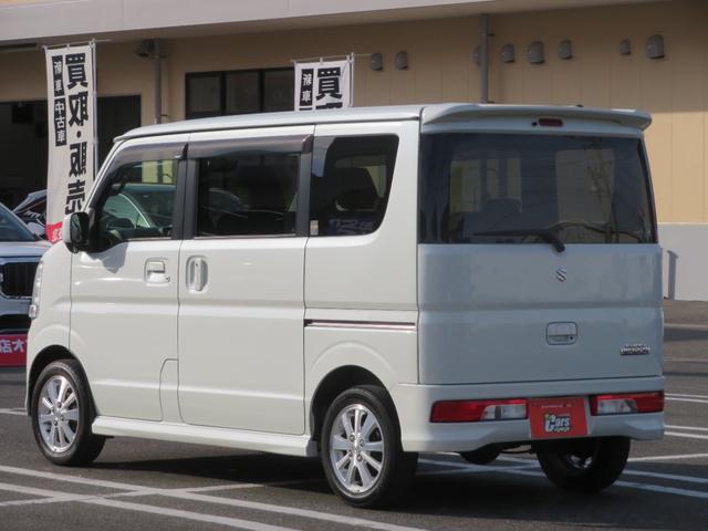 エブリイワゴン PZターボ ワンオーナー キーレス フルセグ ナビ&TV エアバッグ オートマ ディーラー車 フル装備 助手席エアバッグ 衝突被害軽減システム HIDヘッドライト ETC スマートキー 横滑り防止機能(9枚目)