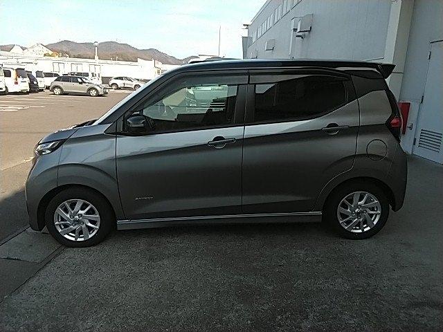 デイズ ハイウェイスター　Ｘ　キーレス　フルセグ　ナビ＆ＴＶ　エアバッグ　オートマ　ディーラー車　フル装備　バックカメラ　スマートキー（16枚目）