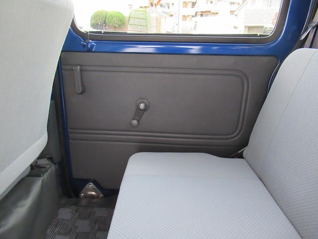ハイゼットカーゴ デッキバン フル装備 CDデッキ 両側スライドドア 社外12インチAW ヘッドライトレベライザー プライバシーガラス Wエアバッグ(29枚目)