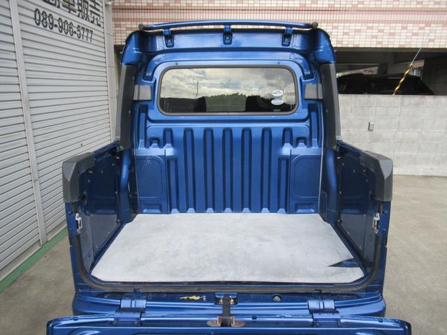 ハイゼットカーゴ デッキバン フル装備 CDデッキ 両側スライドドア 社外12インチAW ヘッドライトレベライザー プライバシーガラス Wエアバッグ(31枚目)