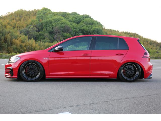 ゴルフＧＴＩ ベースグレード　後期　エアフォースエアサス公認　ＷＯＲＫ１８ＡＷ　ＣＯＸマフラー　レイヤーサウンドオーディオシステム　ルーフラッピング　ナビ　バックカメラ　ＥＴＣ　前後ドライブレコーダー　純正オプションサブウーファー（62枚目）