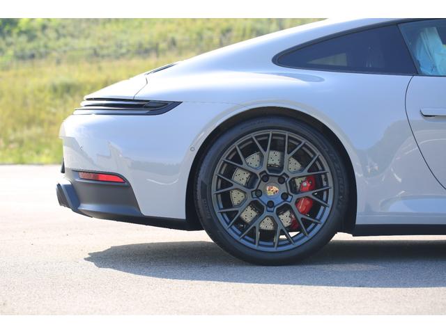 ９１１ ９１１カレラＧＴＳ　後期　ＰＤＫ　ＧＴＳインテリアＰＫＧ　フロントリフター　マトリックスＬＥＤライト　ＢＯＳＥサウンドシステム　サブセコンドクロック　センターコンソールエンボス加工　カスタムフロアマット　イオナイザー（25枚目）