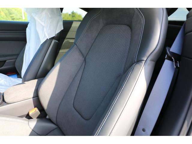 ９１１ ９１１カレラＧＴＳ　後期　ＰＤＫ　ＧＴＳインテリアＰＫＧ　フロントリフター　マトリックスＬＥＤライト　ＢＯＳＥサウンドシステム　サブセコンドクロック　センターコンソールエンボス加工　カスタムフロアマット　イオナイザー（54枚目）