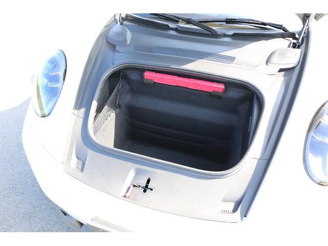 ９１１ ９１１カレラＧＴＳ　後期　ＰＤＫ　ＧＴＳインテリアＰＫＧ　フロントリフター　マトリックスＬＥＤライト　ＢＯＳＥサウンドシステム　サブセコンドクロック　センターコンソールエンボス加工　カスタムフロアマット　イオナイザー（63枚目）