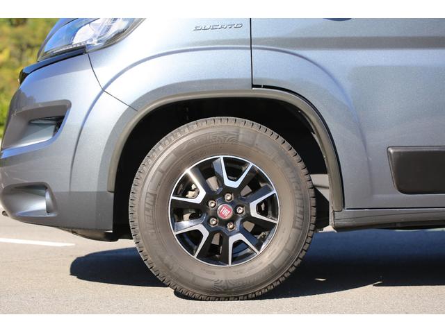 デュカト 　キャンピング　リバーストーンＫＪ　ＦＦヒーター　右ハンドル　９ＡＴ　冷蔵庫　２口コンロ　シンク　ナビ　クリアランスソナー　サブバッテリー　ヒッチメンバー　２３００ｃｃ　４名乗車（11枚目）