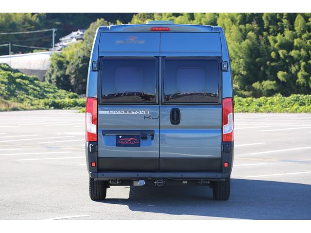 デュカト 　キャンピング　リバーストーンＫＪ　ＦＦヒーター　右ハンドル　９ＡＴ　冷蔵庫　２口コンロ　シンク　ナビ　クリアランスソナー　サブバッテリー　ヒッチメンバー　２３００ｃｃ　４名乗車（15枚目）